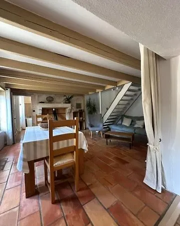 Panzió Logis De Rault