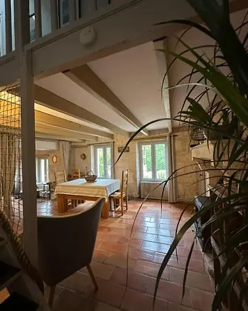 Panzió Logis De Rault